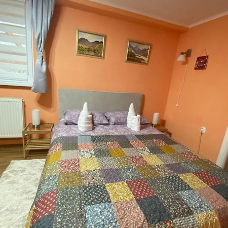 Casa Maya Орадя Экстерьер фото
